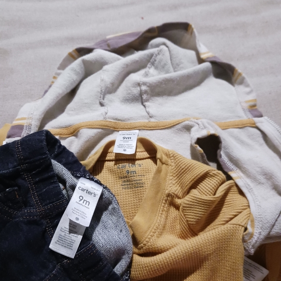 Baby Boy Fall Outfit Set - Carter’s 9M - Picture 2 of 3